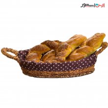 Oval bread basket with wicker handle